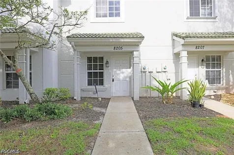 8205 Pacific Beach Drive Fort Myers FL 33966