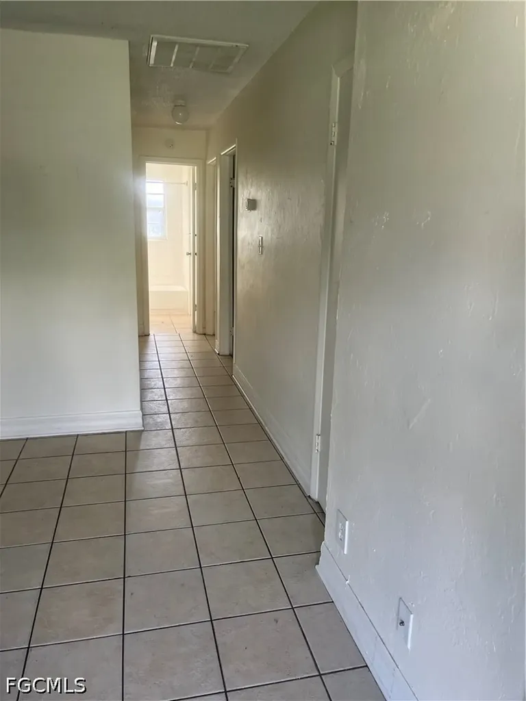 343 3rd Avenue Labelle FL 33935