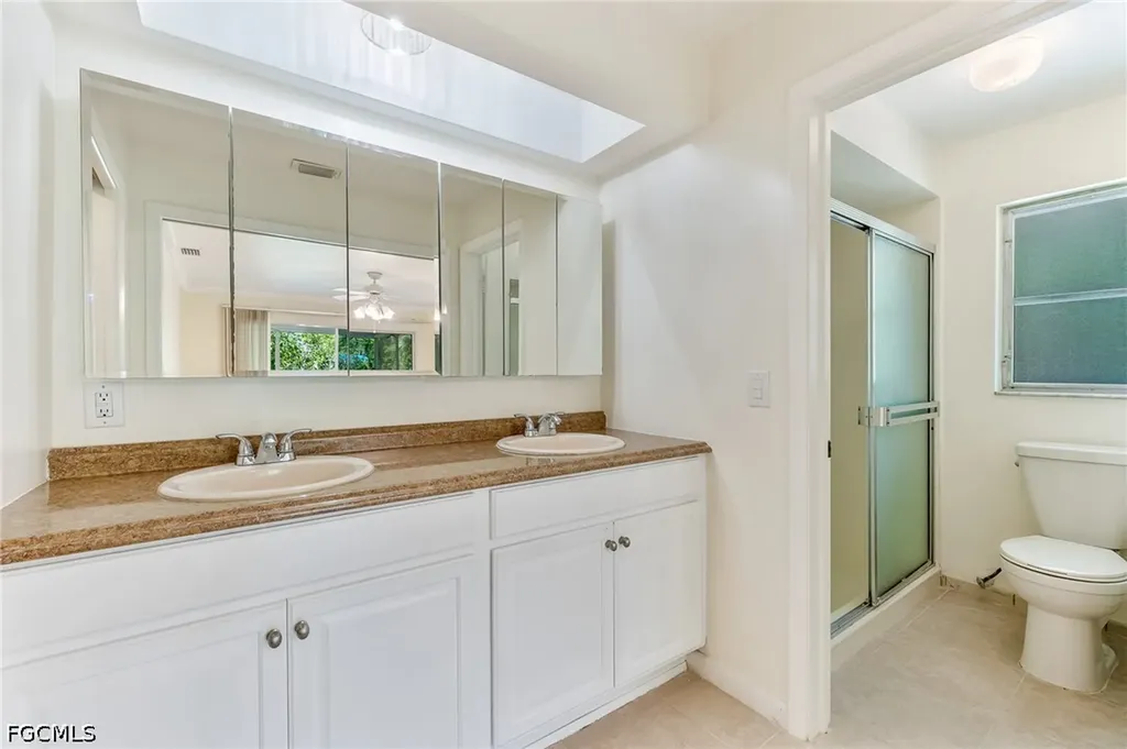 5661 Eichen Circle E Fort Myers FL 33919