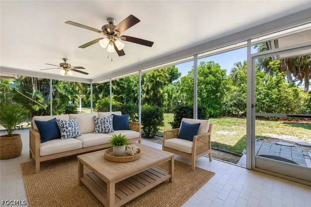 5661 Eichen Circle E Fort Myers FL 33919