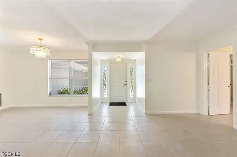 5661 Eichen Circle E Fort Myers FL 33919