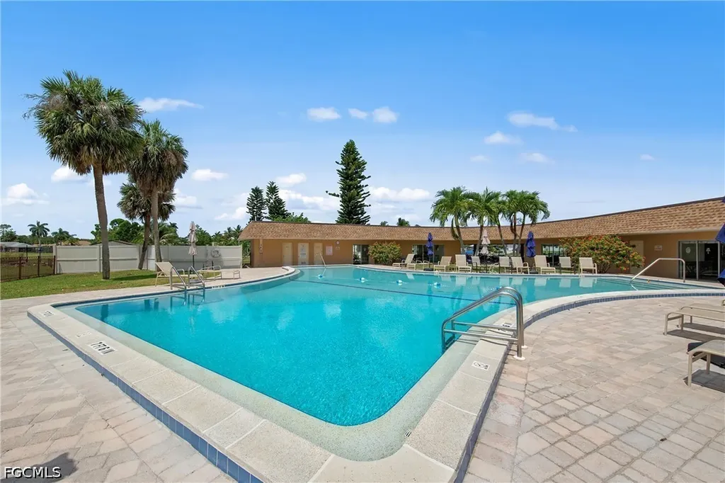 4309 Mariner Way Fort Myers FL 33919