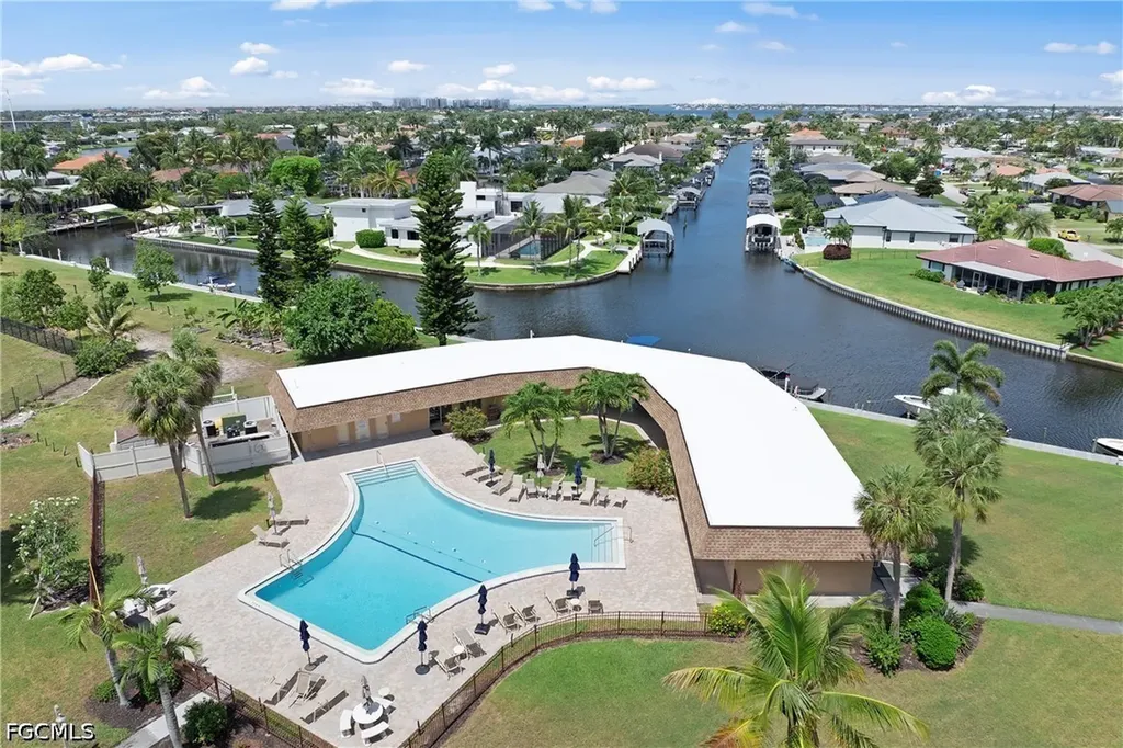 4309 Mariner Way Fort Myers FL 33919