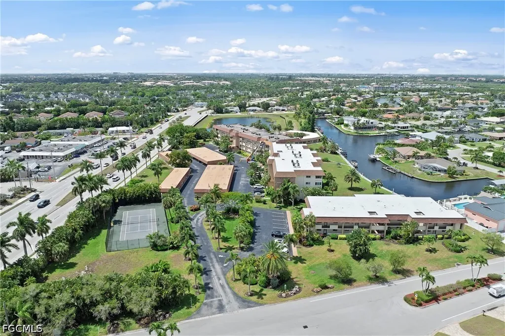 4309 Mariner Way Fort Myers FL 33919
