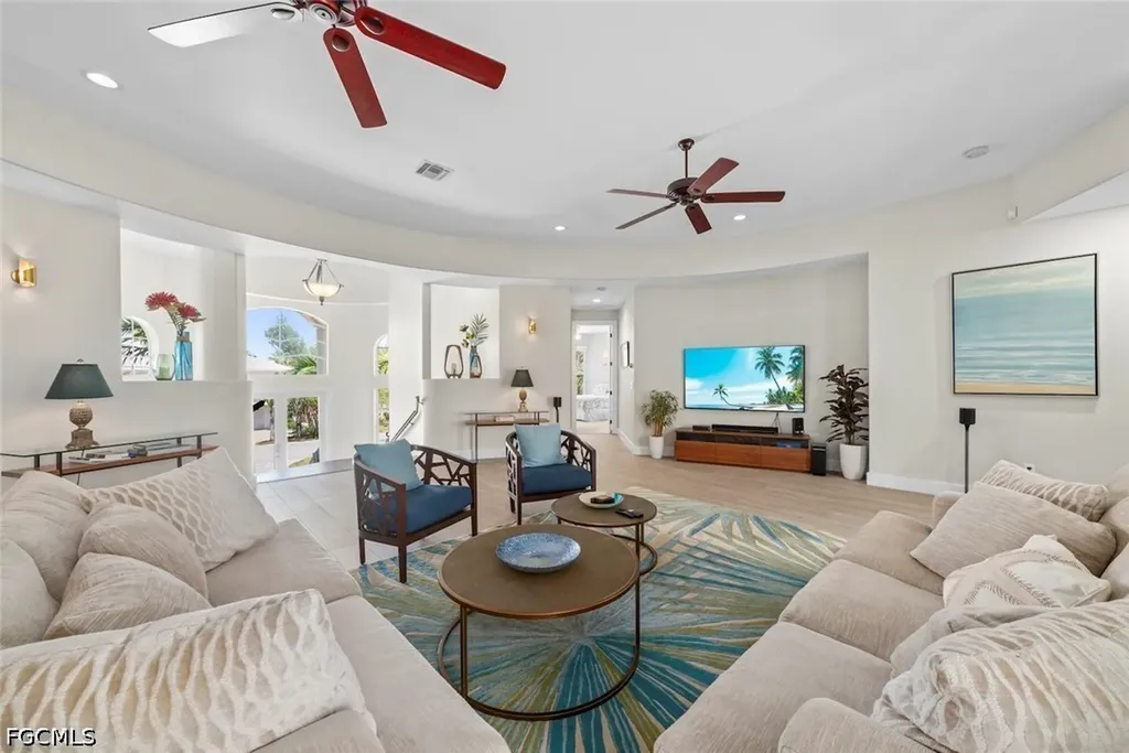 789 Pyrula Avenue Sanibel FL 33957