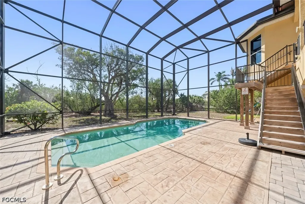 789 Pyrula Avenue Sanibel FL 33957