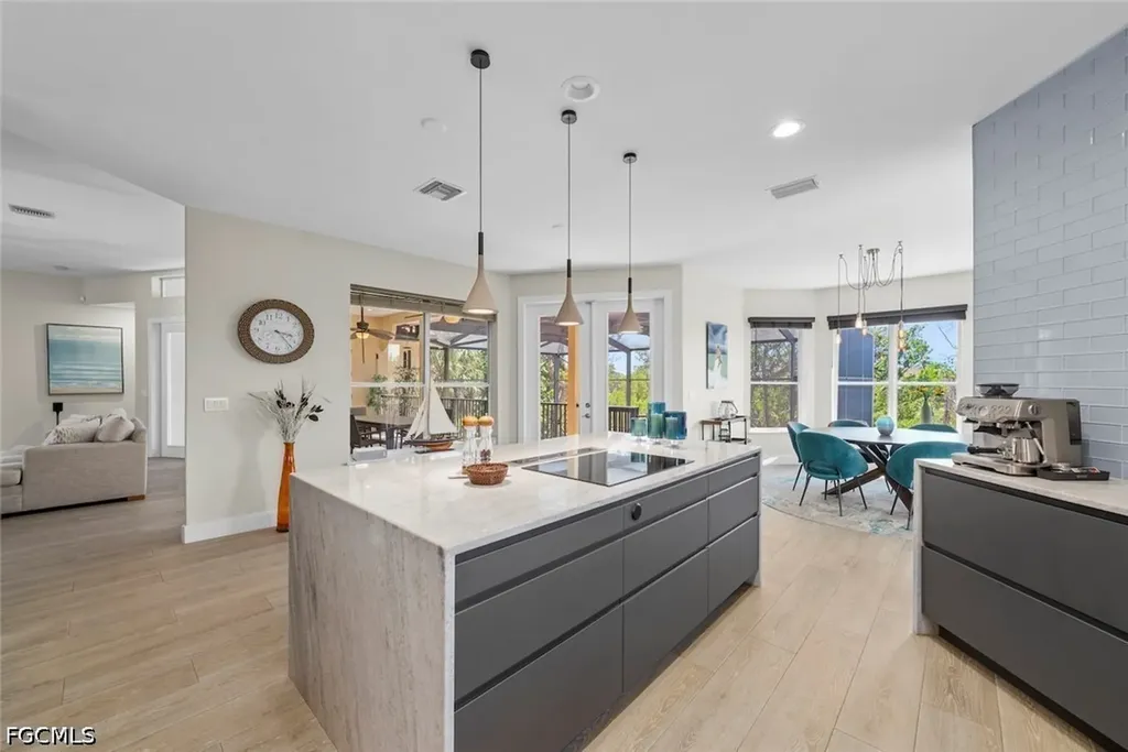 789 Pyrula Avenue Sanibel FL 33957