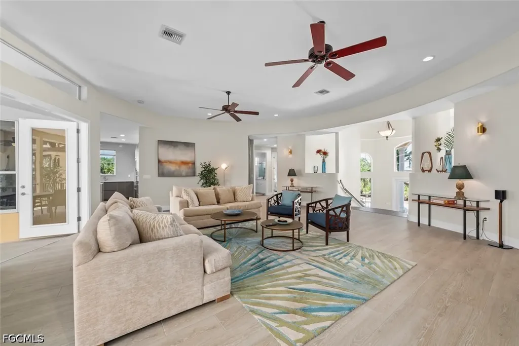 789 Pyrula Avenue Sanibel FL 33957