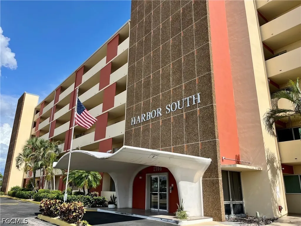 1766 Cape Coral Parkway E Cape Coral FL 33904