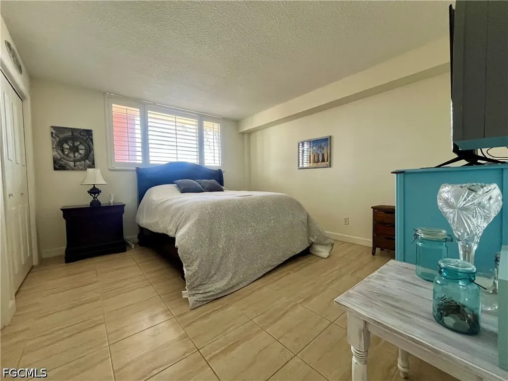 1766 Cape Coral Parkway E Cape Coral FL 33904