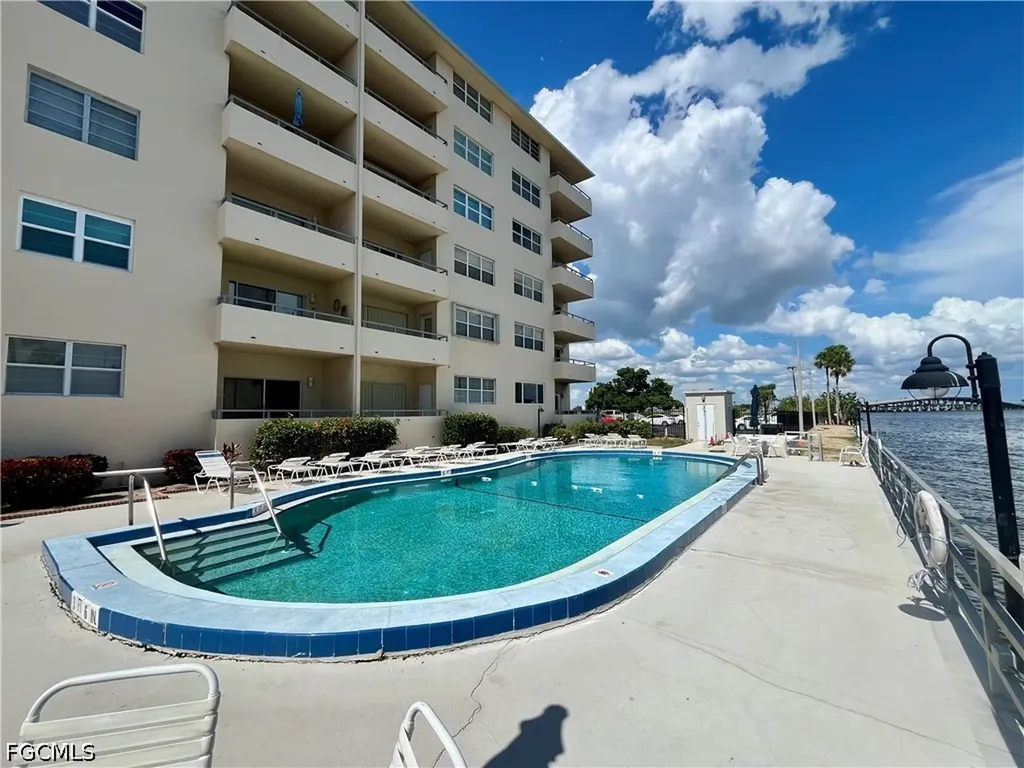 1766 Cape Coral Parkway E Cape Coral FL 33904