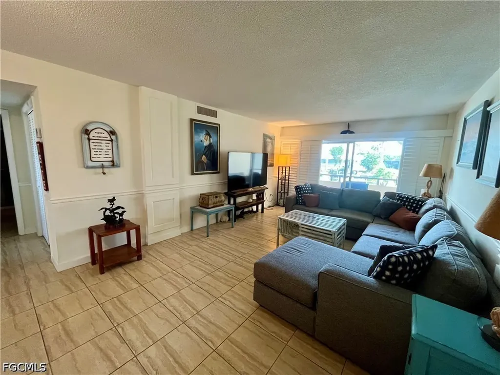 1766 Cape Coral Parkway E Cape Coral FL 33904