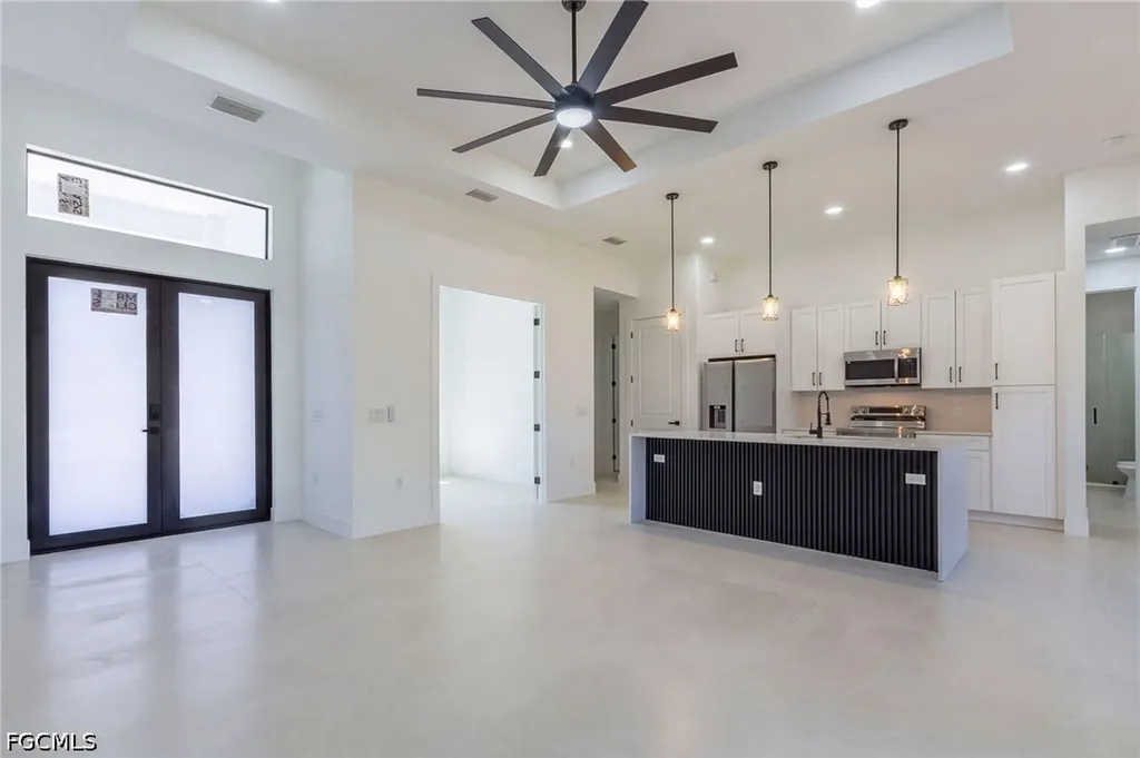 1506 NE 17th Terrace Cape Coral FL 33909