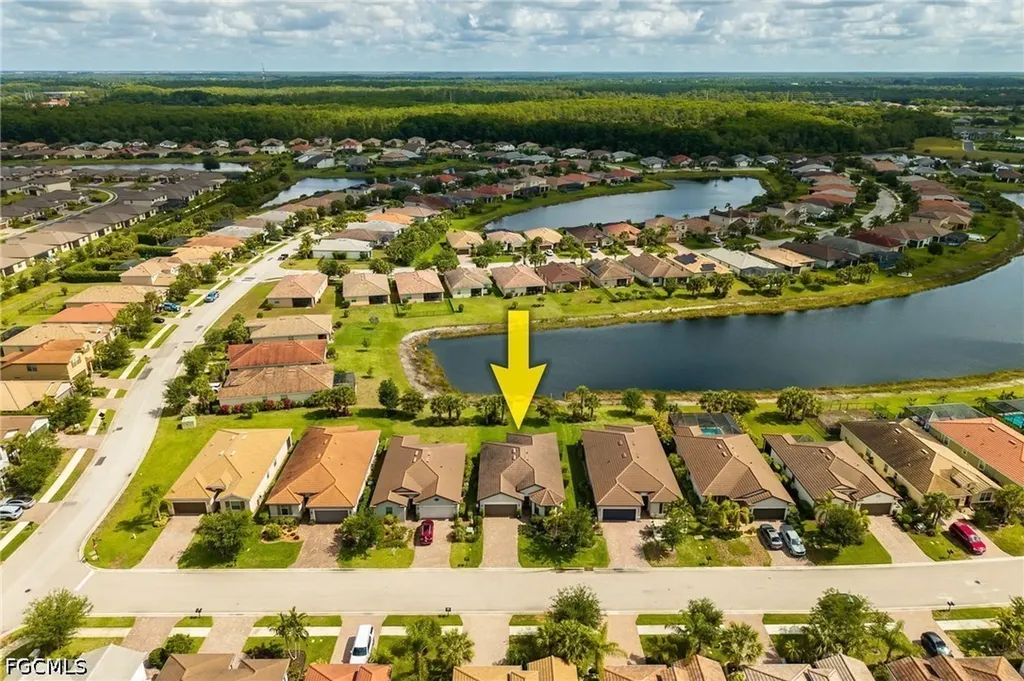 16013 Palmetto Prairie Drive Alva FL 33920