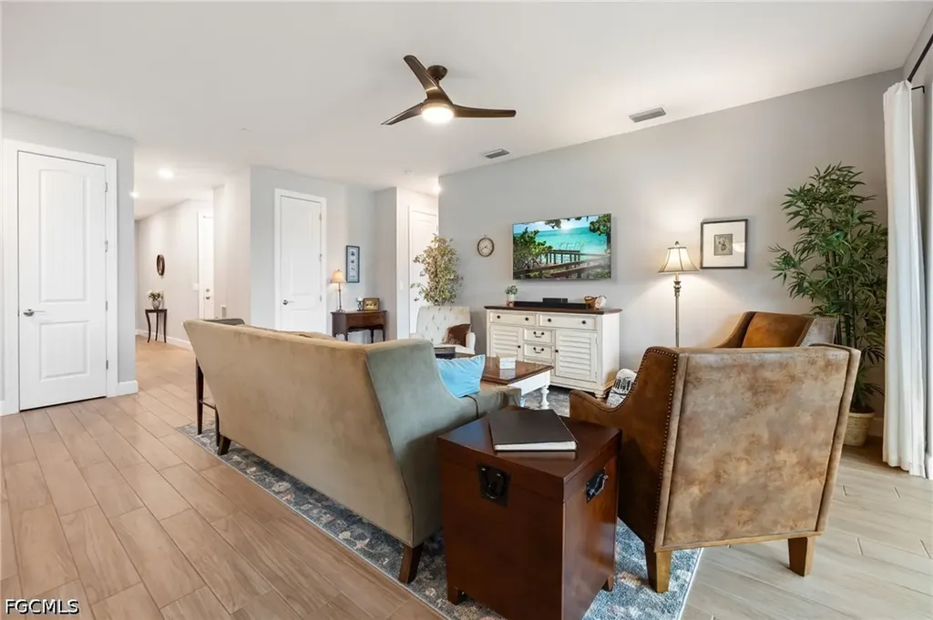 16013 Palmetto Prairie Drive Alva FL 33920