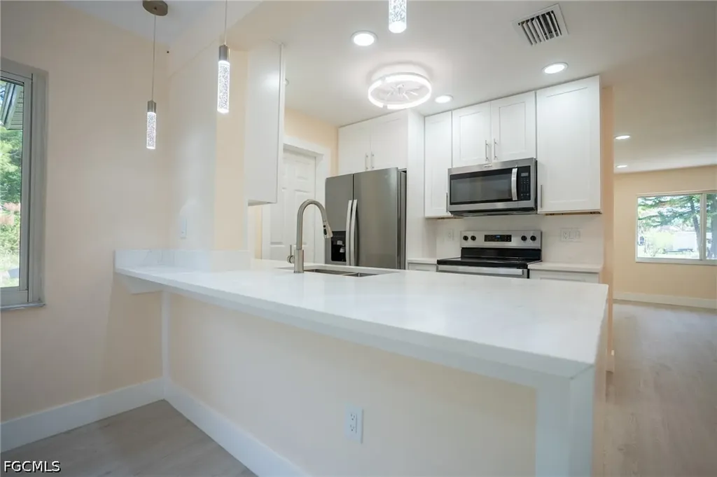 5016 4th Street W Lehigh Acres FL 33971