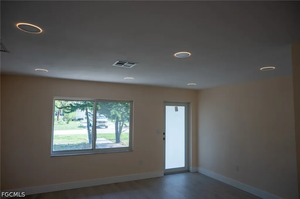 5016 4th Street W Lehigh Acres FL 33971