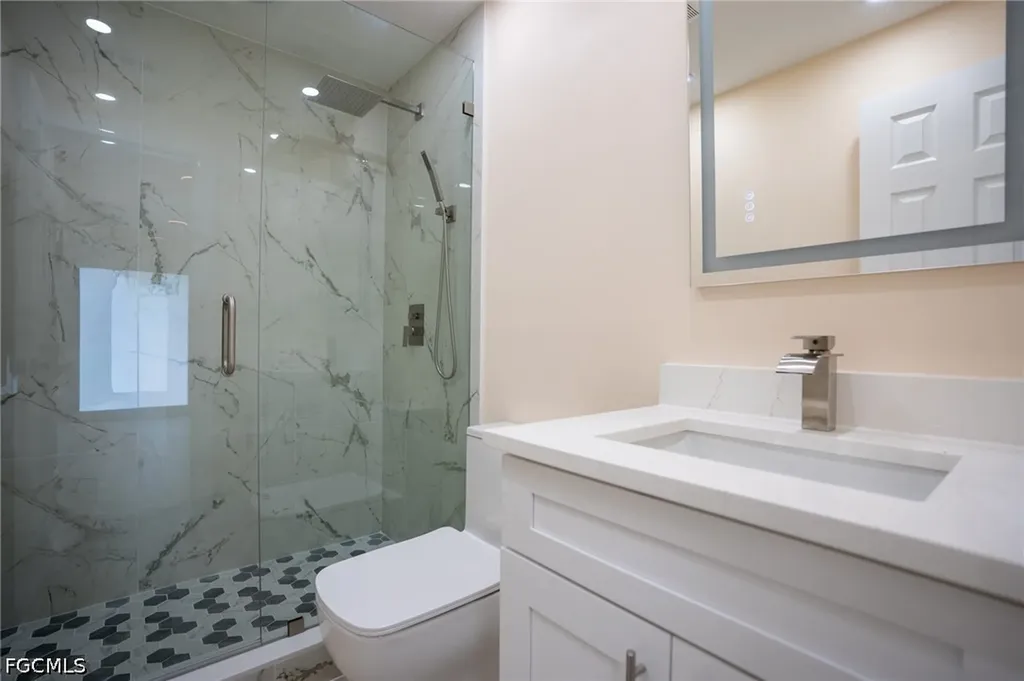 5016 4th Street W Lehigh Acres FL 33971