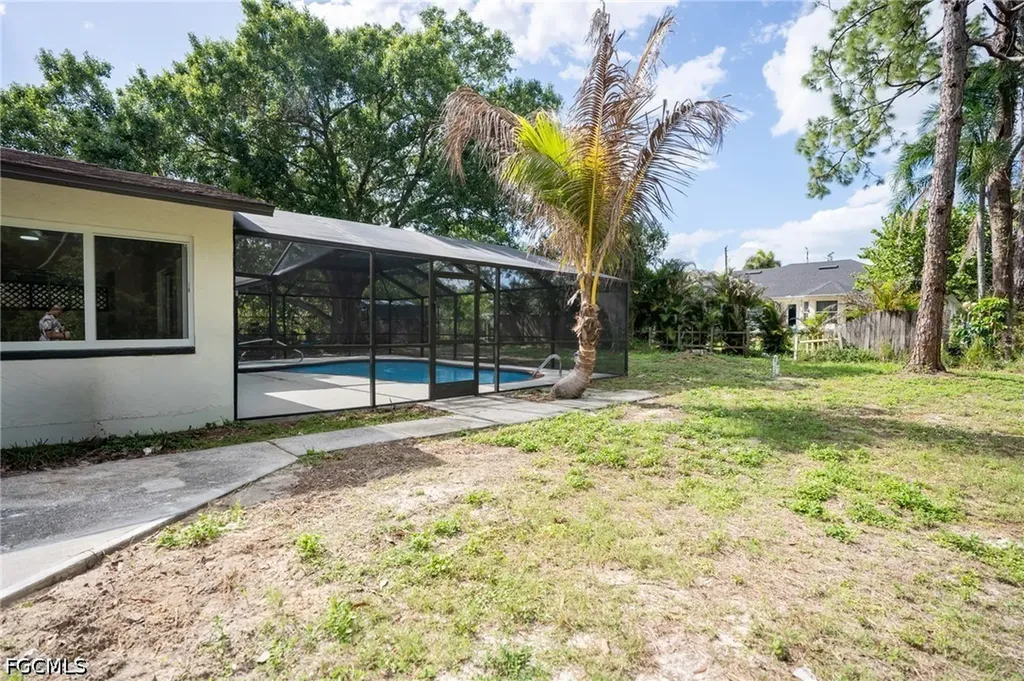 5016 4th Street W Lehigh Acres FL 33971