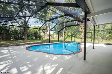 5016 4TH Street W Lehigh Acres FL 33971