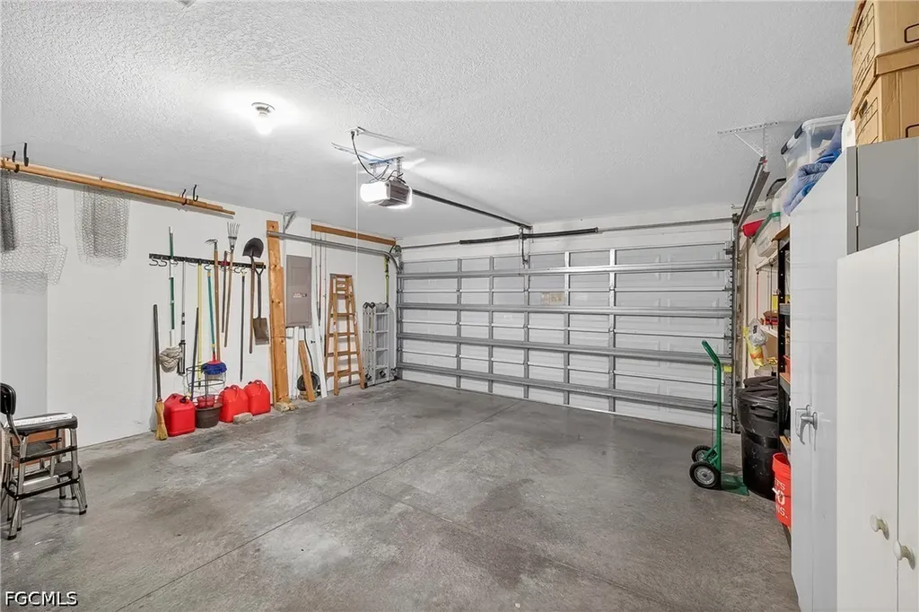 12835 Oakpointe Circle Fort Myers FL 33912