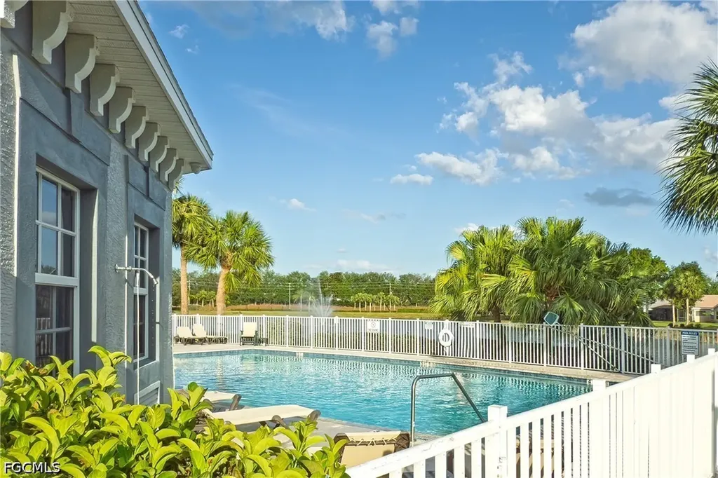 12835 Oakpointe Circle Fort Myers FL 33912
