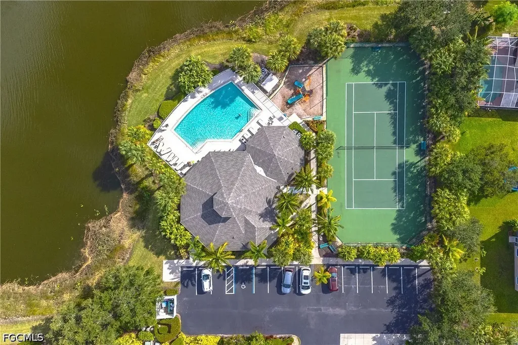 12835 Oakpointe Circle Fort Myers FL 33912