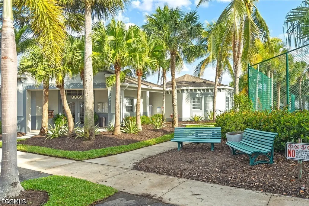 12835 Oakpointe Circle Fort Myers FL 33912