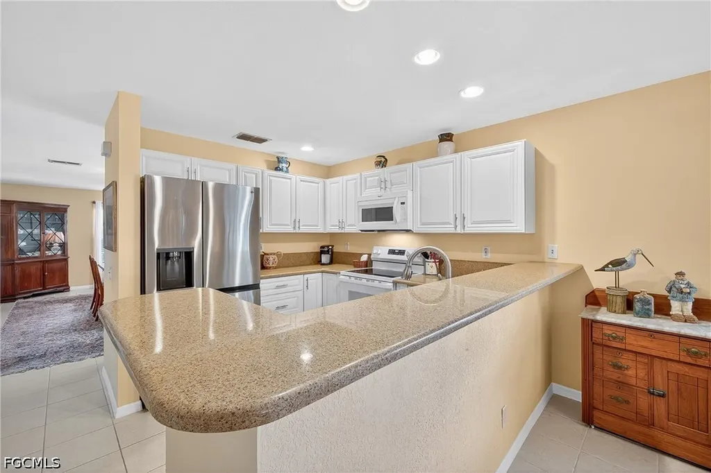 12835 Oakpointe Circle Fort Myers FL 33912