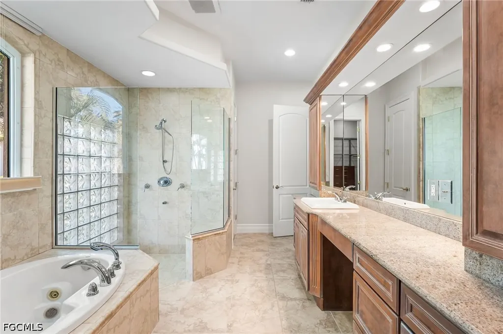 15600 Catalpa Cove Drive Fort Myers FL 33908