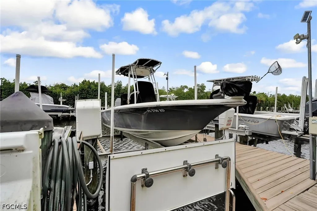 15600 Catalpa Cove Drive Fort Myers FL 33908