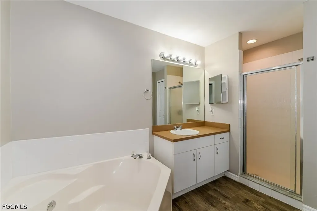123 Blackstone Drive Fort Myers FL 33913