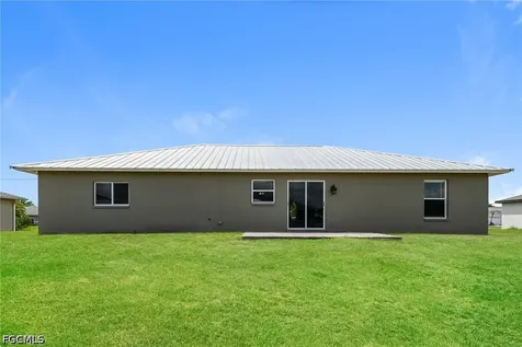 123 Blackstone Drive Fort Myers FL 33913