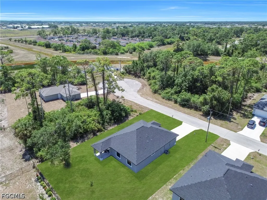6210 Forest Court Labelle FL 33935