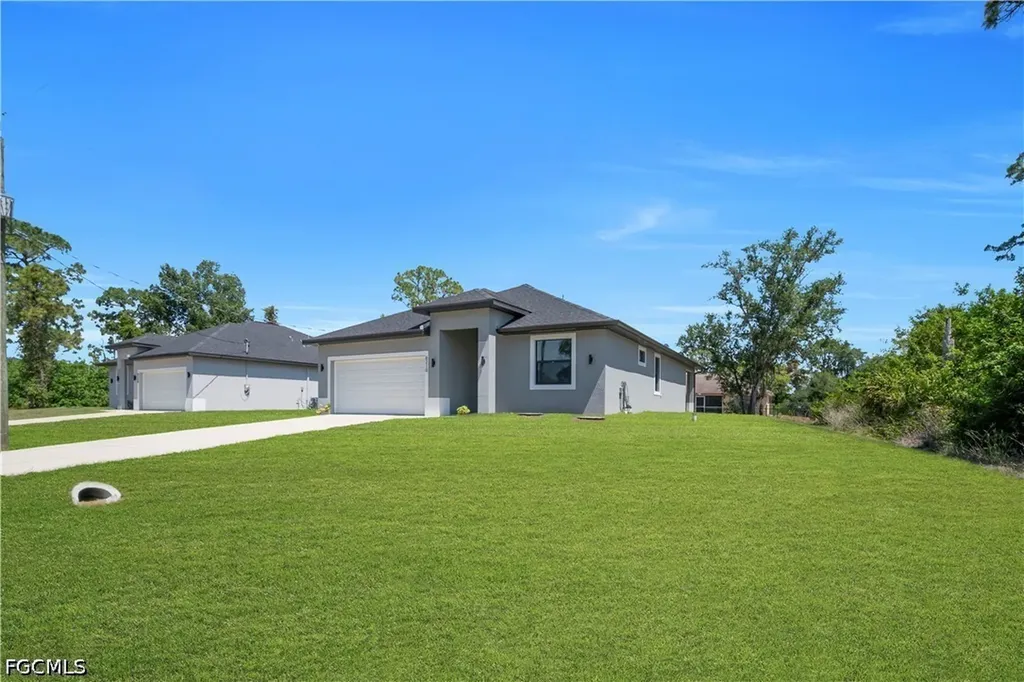 6210 Forest Court Labelle FL 33935