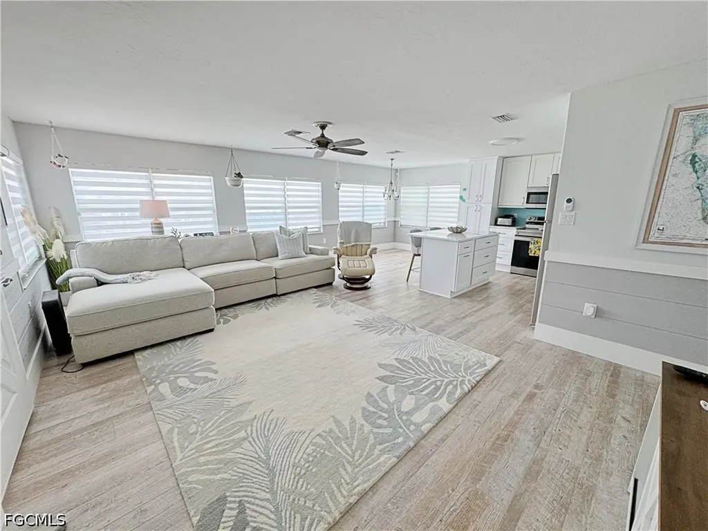 2691 Geary Street Matlacha FL 33993