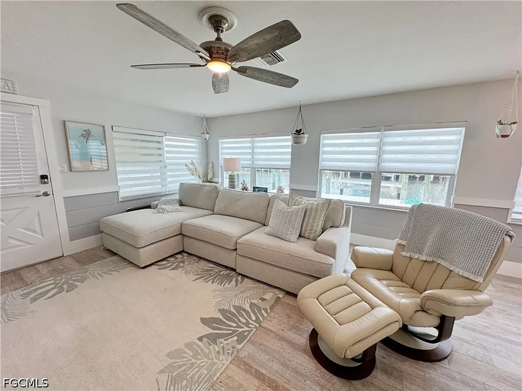 2691 Geary Street Matlacha FL 33993