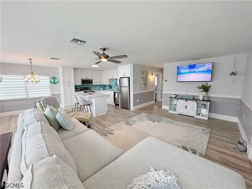 2691 Geary Street Matlacha FL 33993