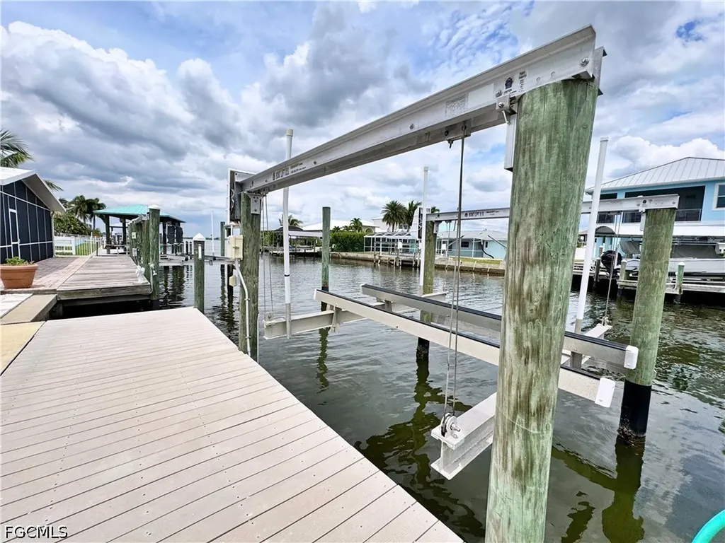 2691 Geary Street Matlacha FL 33993