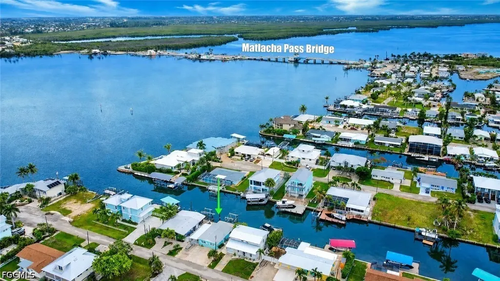 2691 Geary Street Matlacha FL 33993