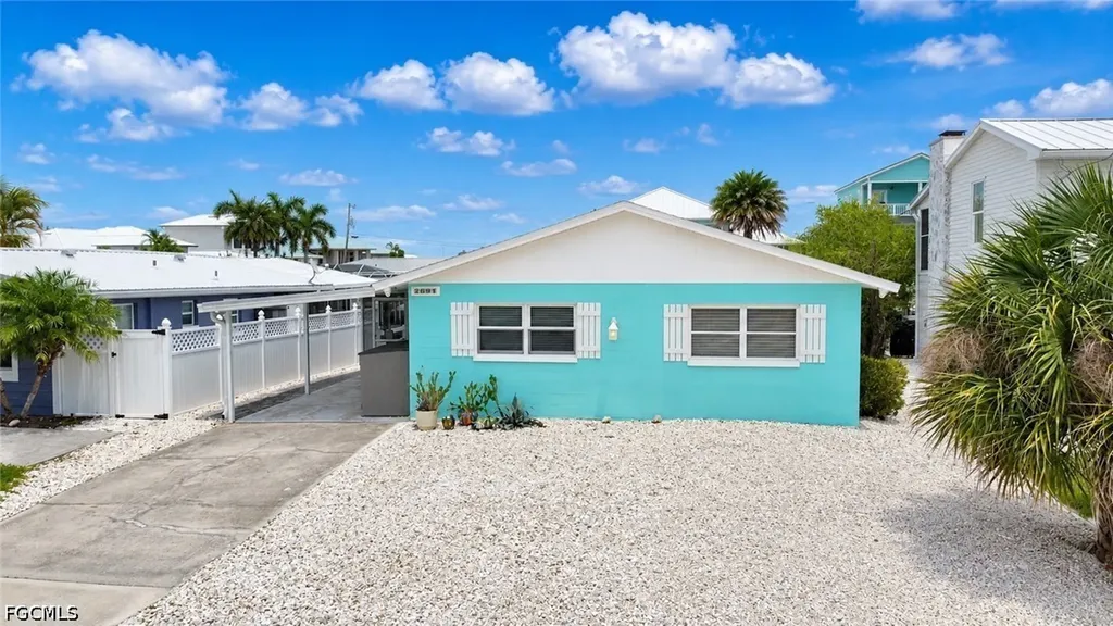 2691 Geary Street Matlacha FL 33993