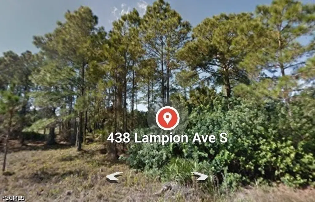 438 Lampion Avenue S Lehigh Acres FL 33974