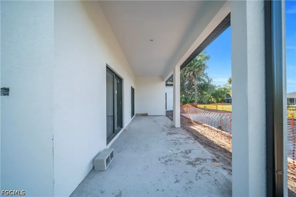 3286 Eagle Pass Street North Port FL 34286