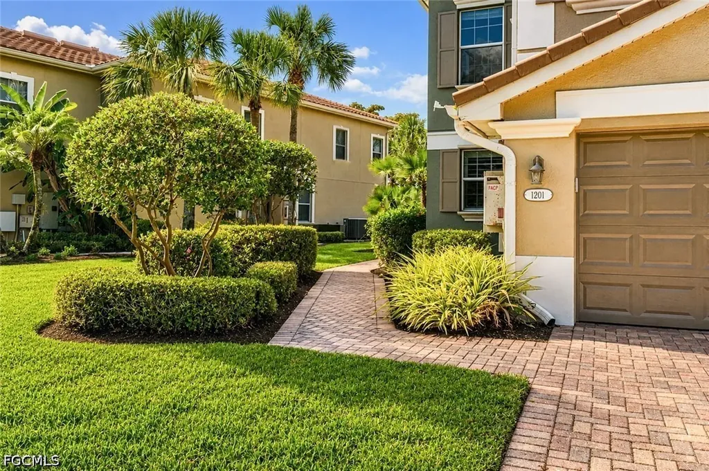 3161 Cottonwood Bend Fort Myers FL 33905