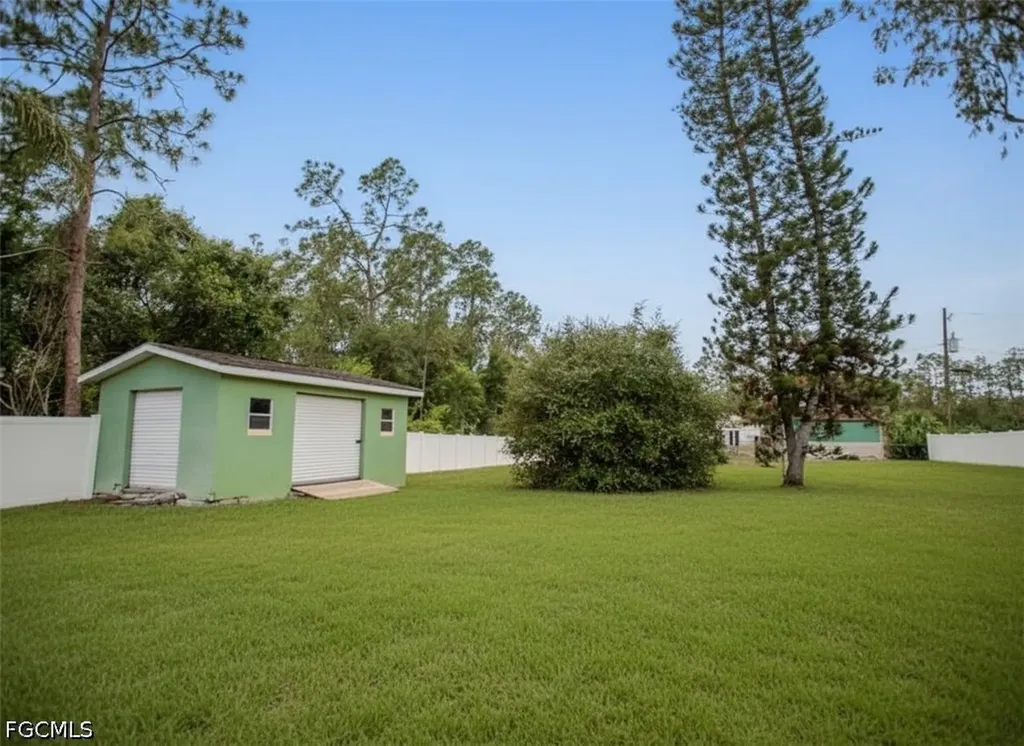 1313 Cleveland Avenue Lehigh Acres FL 33972
