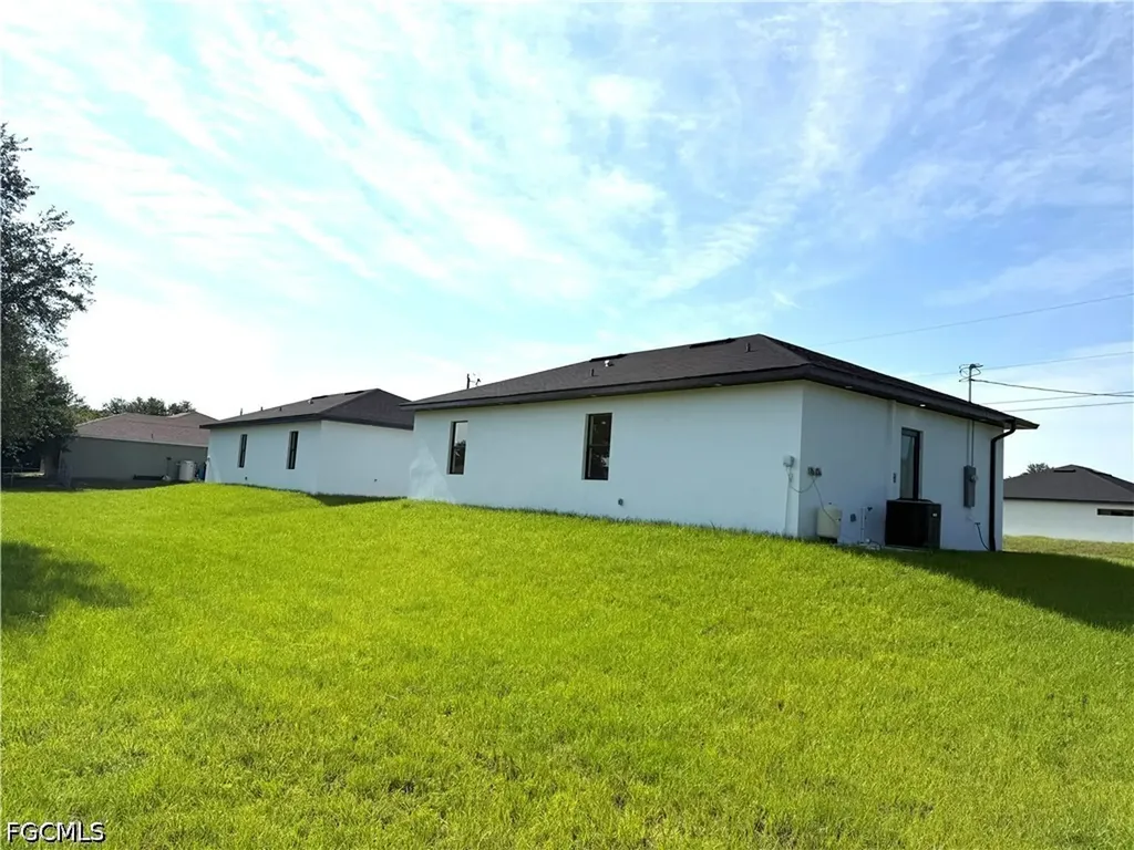351 Pomona Street Lehigh Acres FL 33974