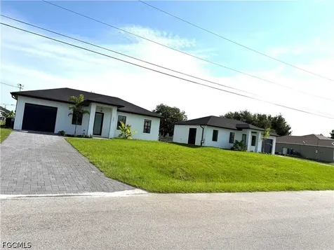 351 Pomona Street Lehigh Acres FL 33974