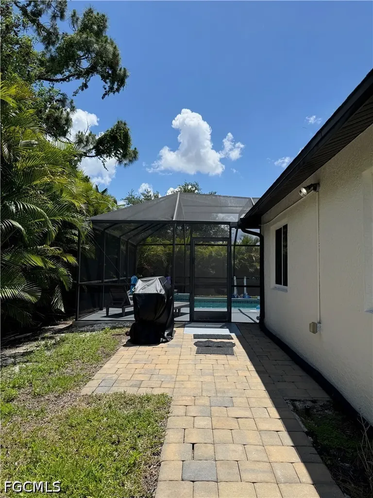 2639 SW 5th Street Cape Coral FL 33991