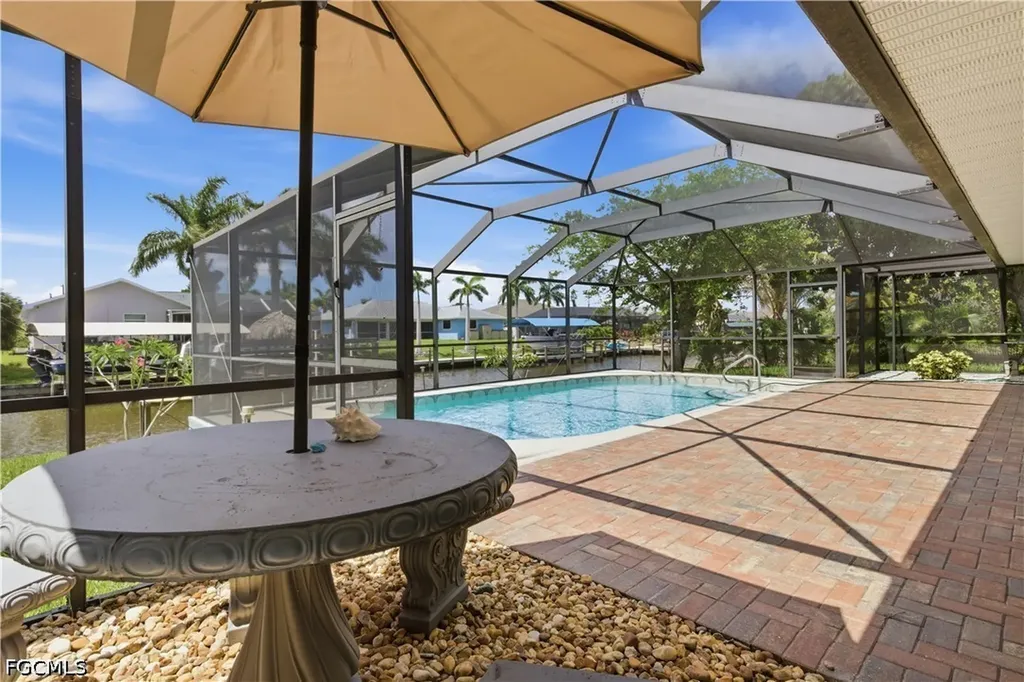 624 Mohawk Parkway Cape Coral FL 33914