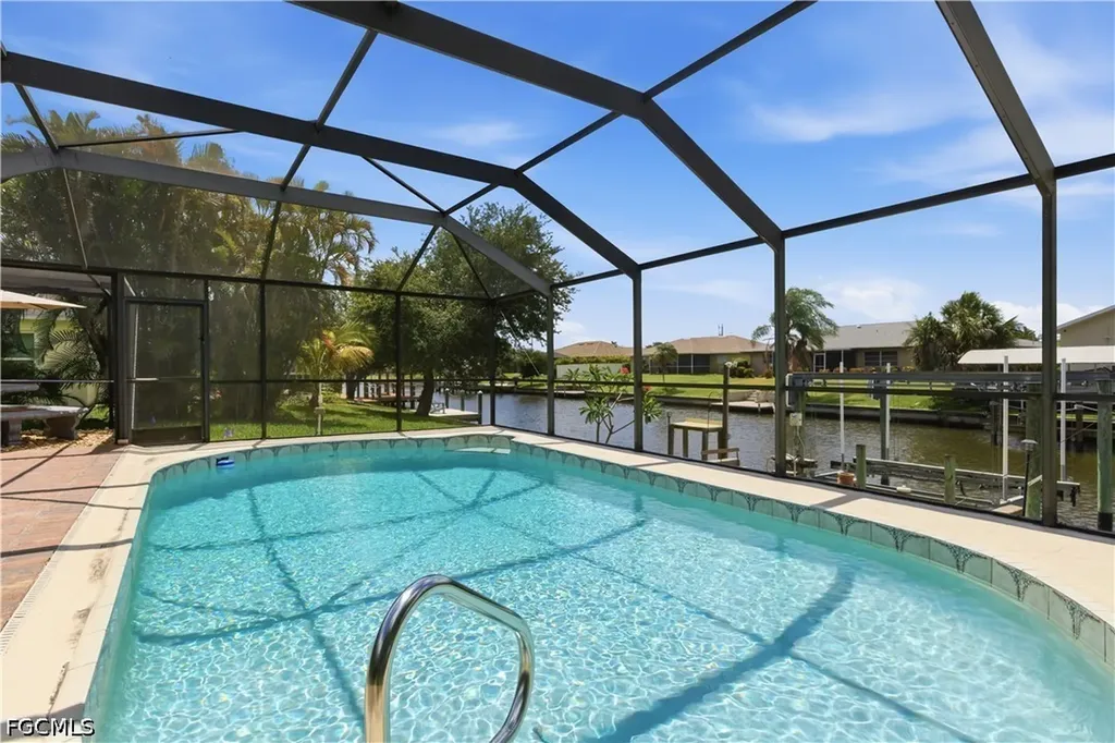 624 Mohawk Parkway Cape Coral FL 33914